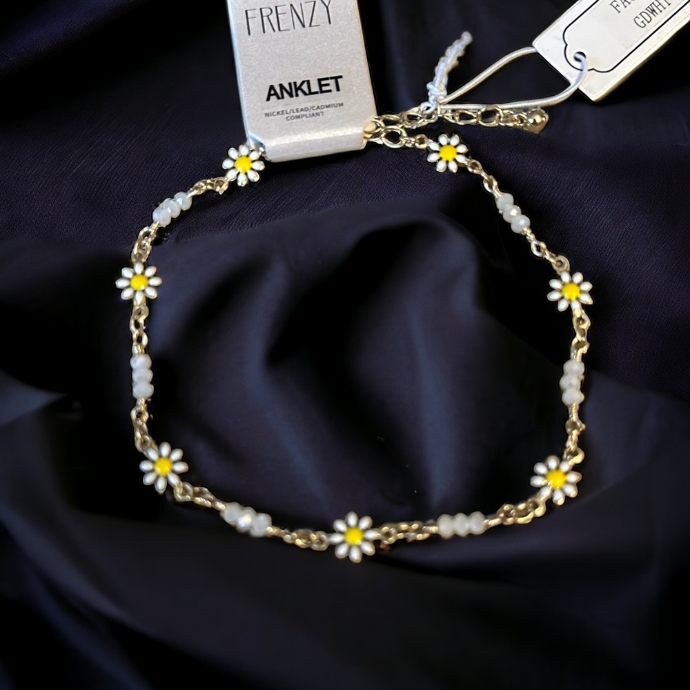 Frenzy Daisy anklet